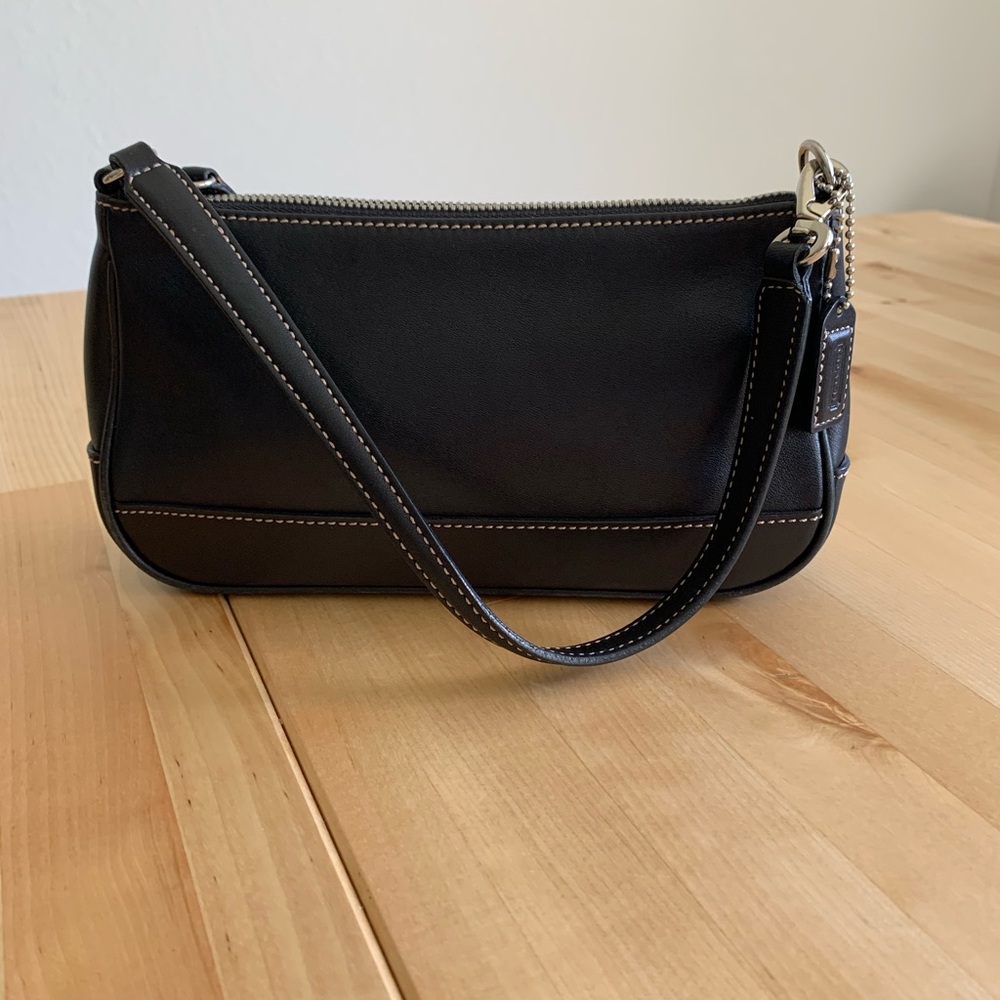 Vintage Coach Leather Shoulder Bag/Wristlet